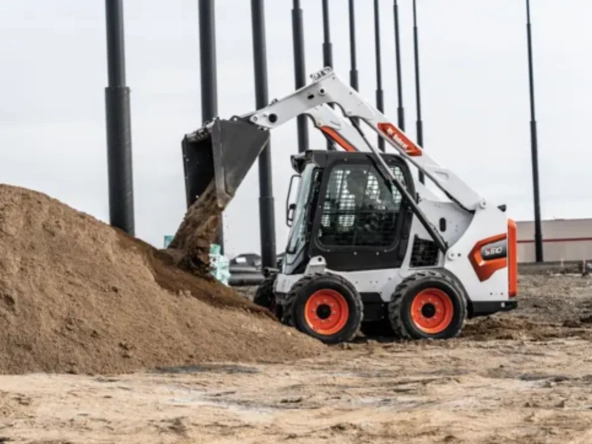 bobcat-s510-bucket-dsc09702-20p8-fc-544x362.webp